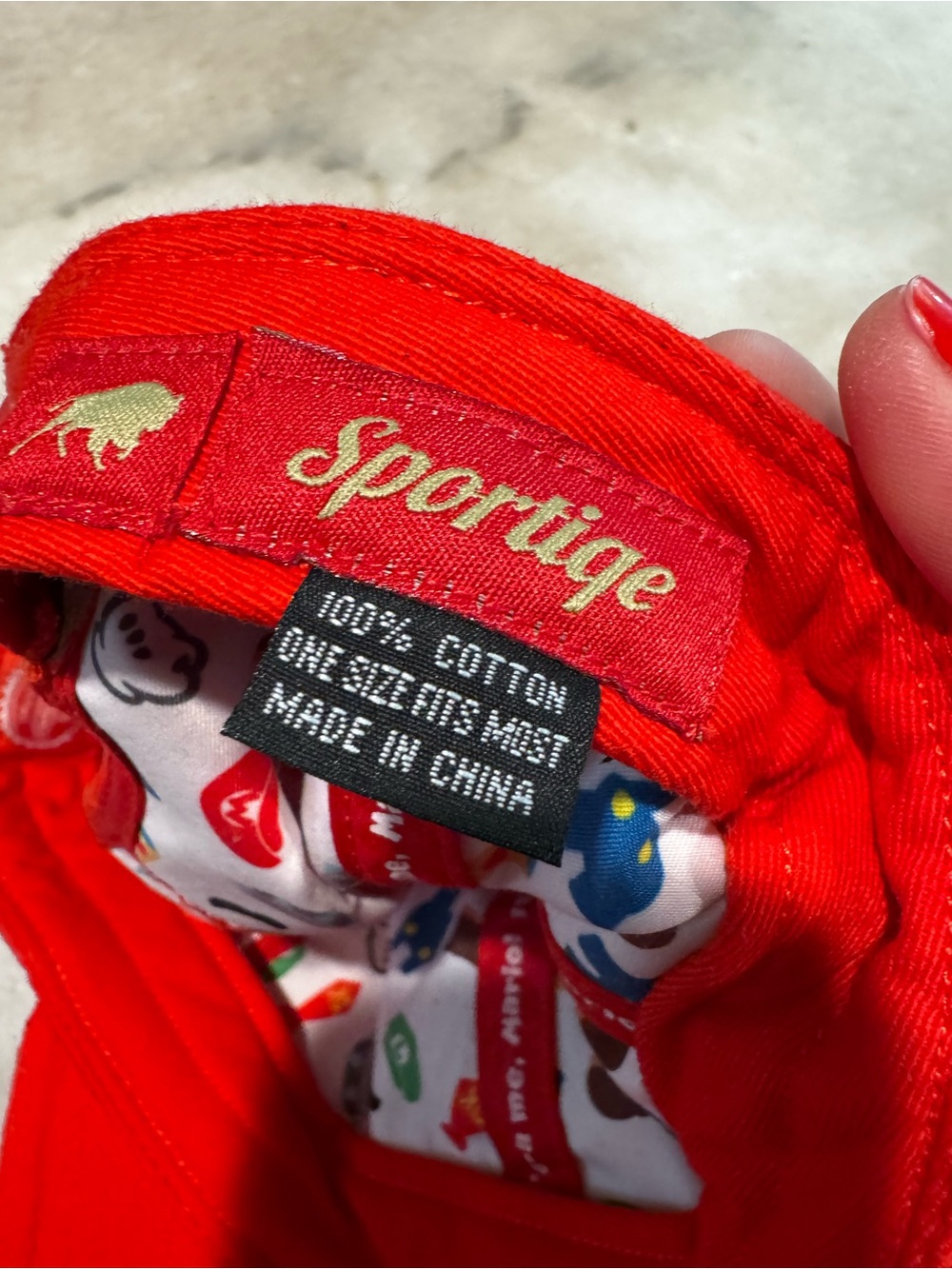 Nintendo Red Adjustable Logo Cap with White Seal - Picture 5 of 5